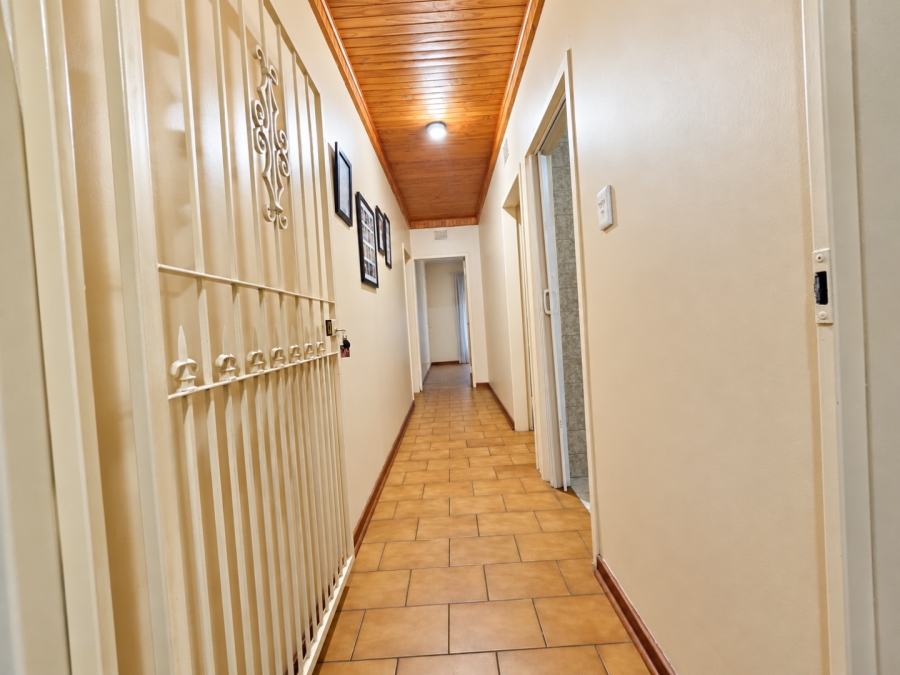 4 Bedroom Property for Sale in Wilkoppies North West